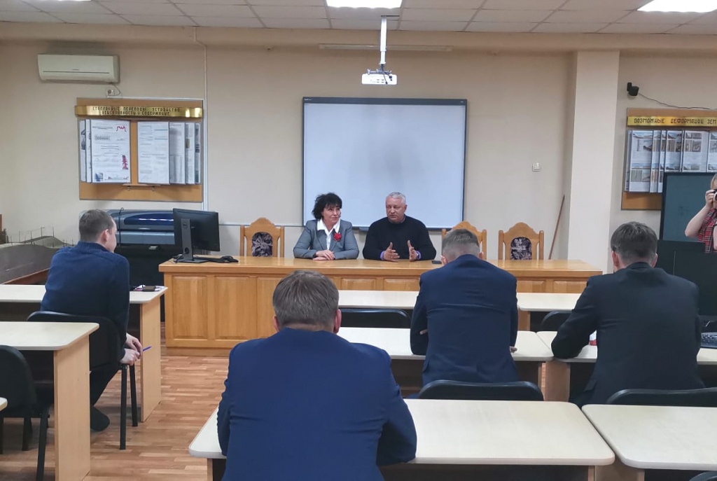 WhatsApp Image 2021-04-29 at 19.16.54.jpeg